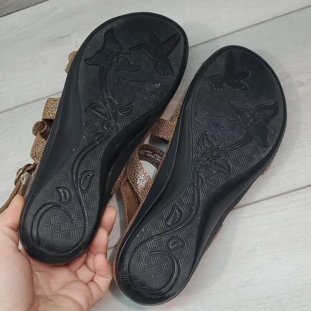 Dansko Women Comfort Leather Sandals shoes sz 38/7.5-8